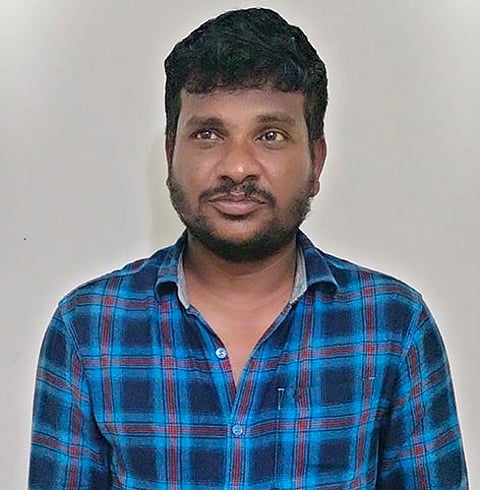 என்ஜினீயரிங் பட்டதாரி சிறையில் அடைப்பு