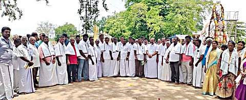 அமைச்சர் பெரியகருப்பன் முன்னிலையில் தி.மு.க.வில் இணைந்த மாற்று கட்சியினர்.