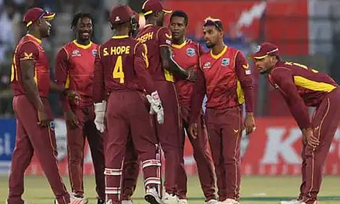 வெஸ்ட் இண்டீஸ் அணிக்கு 2 புள்ளிகள் குறைப்பு- உலகக்கோப்பைக்கு நேரடியாக தகுதி பெறுவதில் பாதிப்பு