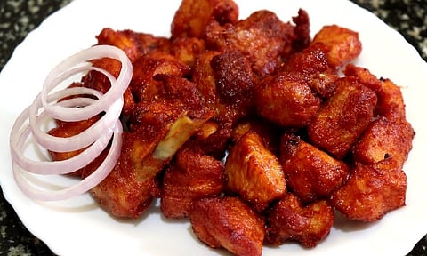 குமாரபாளையத்தில் சில்லி சிக்கன் கடைக்கு சீல் வைப்பு