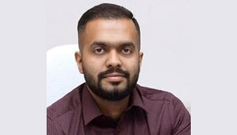 கலெக்டர் ஆகாஷ்
