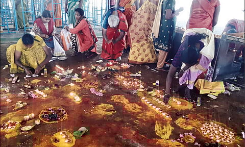 வனபத்ரகாளியம்மன் கோவிலில் சிறப்பு பூஜை