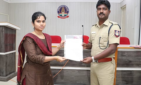 போலீசார் வாரிசுகளுக்கு கருணை அடிப்படையில் பணி நியமன ஆணை