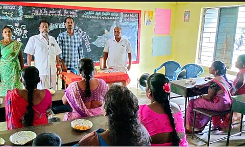 ஜெயங்கொண்டத்தில் பள்ளி மேலாண்மை குழு உறுப்பினர்களுக்கு பயிற்சி