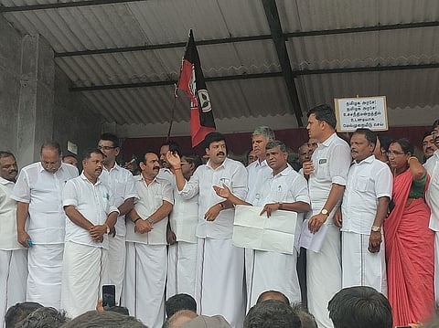கூடலூரில் அ.தி.மு.க. சார்பில் பேரணி