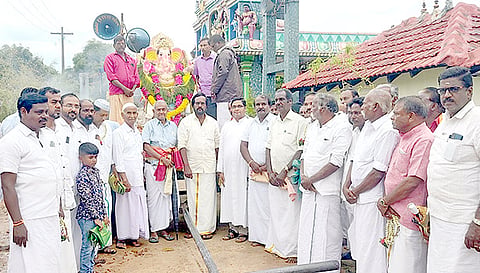 விநாயகர் சிலை ஊர்வலம் நடந்தது.