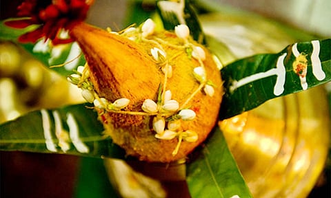 அங்காளபரமேஸ்வரி அம்மன் கோவிலில் நாளை கும்பாபிஷேகம்