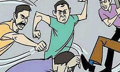 அரசு பஸ் டிரைவர் மீது தாக்குதல்