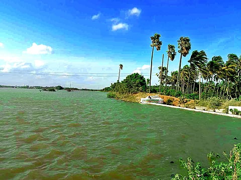 முழு கொள்ளளவை எட்டிய நாகல்குளம்.