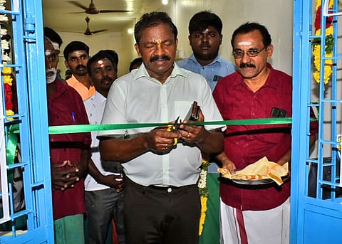 தோரணமலையில் நூலகம் திறப்பு விழா நடைபெற்ற போது எடுத்த படம்.