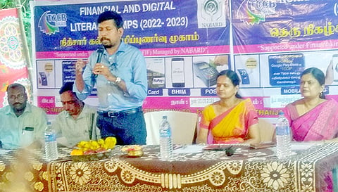 விழிப்புணர்வு முகாம் நடந்தது.