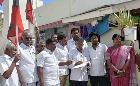 உறுப்பினர் சேர்க்கை நடைபெற்ற போது எடுத்த படம்