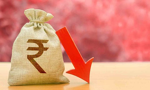 டாலருக்கு நிகரான இந்திய ரூபாயின் மதிப்பு மீண்டும் வீழ்ச்சி