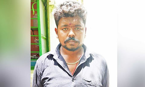 கைதான சரவணபாண்டியன்.