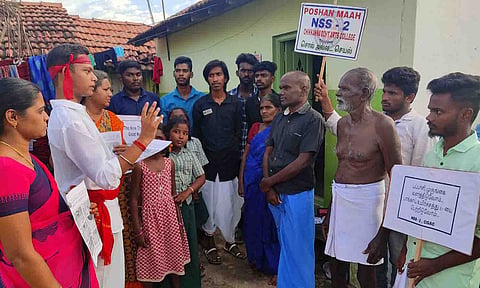 விழிப்புணர்வு நடைபெற்ற காட்சி. 