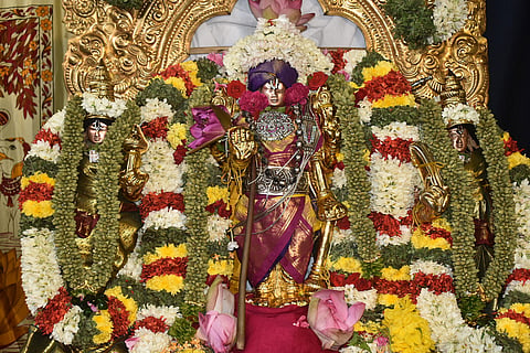 பெருமாள் கோவில்களில் சிறப்பு வழிபாடு