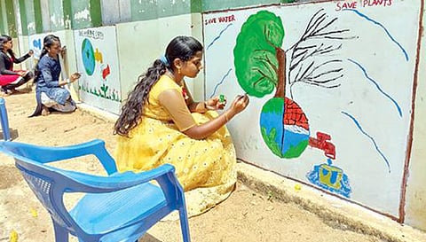 தஞ்சையில், இளையோா் திருவிழா போட்டிகள்; விண்ணப்பிக்க நாளை கடைசி