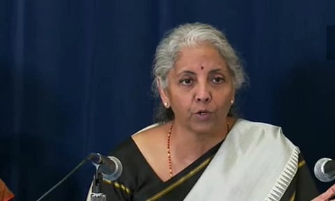 மத்திய நிதி மந்திரி நிர்மலா சீதாராமன்