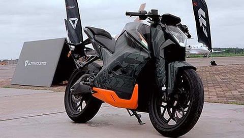 307கிமீ ரேன்ஜ் வழங்கும் அல்ட்ராவைலட் F77 - இந்திய முன்பதிவு விவரம் அறிவிப்பு