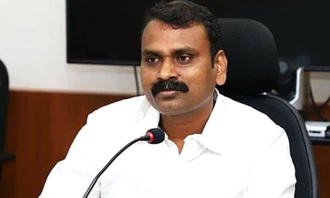 மத்திய மந்திரி எல்.முருகன் (கோப்பு படம்)