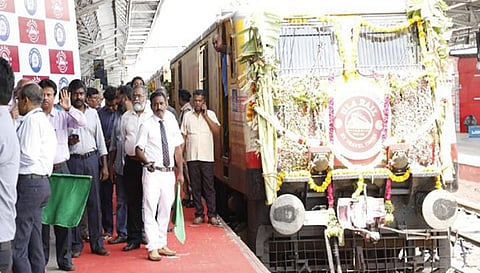 அதிவேக ரயில் போக்குவரத்து தொடக்கம்