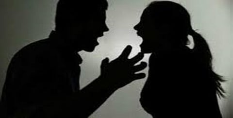 சின்ன மாமனாருக்கு அரிவாள் வெட்டு