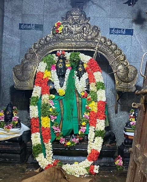 தீபாவளி நாளில் செட்டிக்குளம் குபேரன் சன்னிதியில் சிறப்பு பூஜை