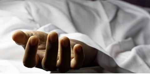 வனத்துறை ஊழியர் மூச்சு திணறி சாவு