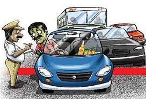 துறையூரில் கொள்ளை சம்பவத்தில் ஈடுப்பட்ட 2 பேர் கைது - வாகன சோதனையில் சிக்கினர்