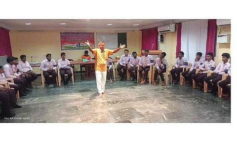 நாட்டு நலம் பணி திட்ட தொடக்க விழா நடைபெற்ற காட்சி.