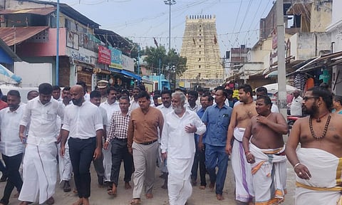 ராமேசுவரம் கோவிலில் அமைச்சர் சேகர்பாபு ஆய்வு