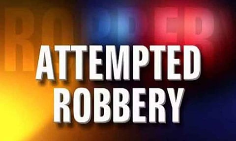 ஊத்துக்கோட்டையில் வங்கியின் ஜன்னல் கம்பியை உடைத்து கொள்ளை முயற்சி