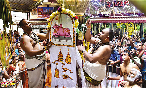 கொடியேற்றம் நடைபெற்ற போது எடுத்த படம்.