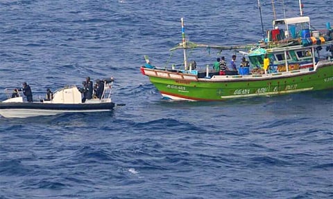 11 இலங்கை மீனவர்களை கைது செய்தது இந்திய கடற்படை