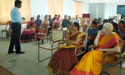  திறன் மேம்பாட்டு பயிற்சி நடைபெற்ற காட்சி. 