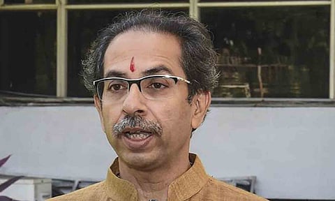 மத்திய அரசு வீர சாவர்க்கருக்கு பாரத ரத்னா விருது வழங்காதது ஏன்?: உத்தவ் தாக்கரே கேள்வி