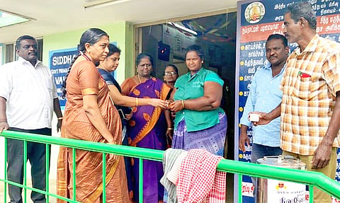 முகாம் நடைபெற்ற போது எடுத்த படம்