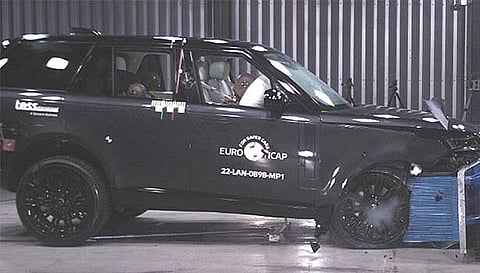 கிராஷ் டெஸ்டில் அசத்திய 2022 ரேன்ஜ் ரோவர்