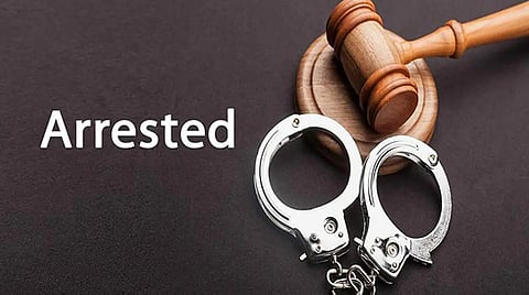 தடைசெய்யப்பட்ட புகையிலை பொருட்கள் விற்ற பெண் உள்பட 3 பேர் கைது