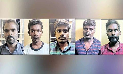 கைதான கொள்ளையர்கள்.