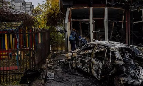 உக்ரைன் கெர்சன் நகரில் ரஷியா தாக்குதல்- 15 பேர் பலி