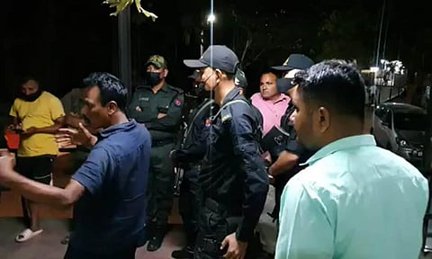 குஜராத் தேர்தல் பணியின்போது துப்பாக்கி சூடு- துணை ராணுவ வீரர்கள் இருவர் உயிரிழப்பு