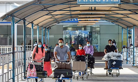 விமான பயணிகளுக்கு கொரோனா பரிசோதனை தேவையில்லை: பொது சுகாதாரத்துறை