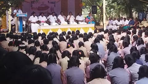 வட்டார அளவிலான கலைத் திருவிழா நடைபெற்றபோது எடுத்த படம்.