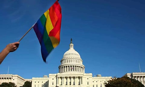 அமெரிக்க பாராளுமன்றத்தில் ஓரினச்சேர்க்கையாளர் திருமண மசோதா நிறைவேறியது