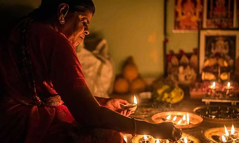 எரியும் விளக்கை தூண்டும் முறை...
