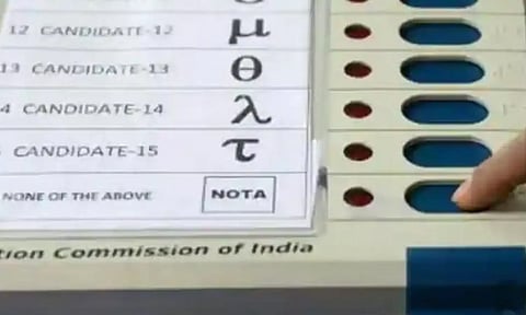 குஜராத்தில் 2ம் கட்ட தேர்தல்: 93 தொகுதிகளுக்கு நாளை வாக்குப்பதிவு