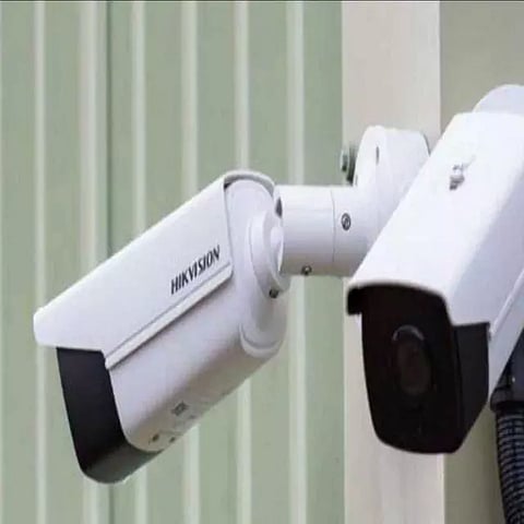 ஆனைமலையில் கண்காணிப்பு காமிராக்கள் பொருத்தும் பணி தீவிரம்