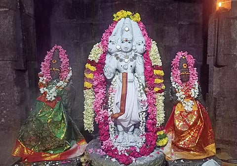 ஜெயங்கொண்டம் பிரகதீஸ்வரர் கோவிலில் கார்த்திகை தீப திருவிழா சிறப்பு வழிபாடு
