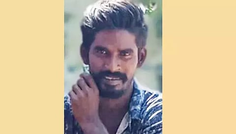  பலியான விசுவநாதன்